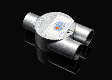 BS4568 สายไฟฟ้า โครงขาทรงกลมที่สามารถปรับปรุงได้ กล่อง Y สามทาง