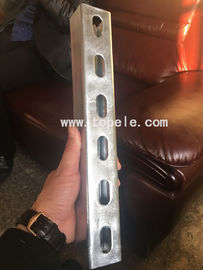 Hot Dip เหล็กเหล็กกระปุกสล็อต Unistrut ช่องทางเพื่อสนับสนุนท่อ 41X 41MM
